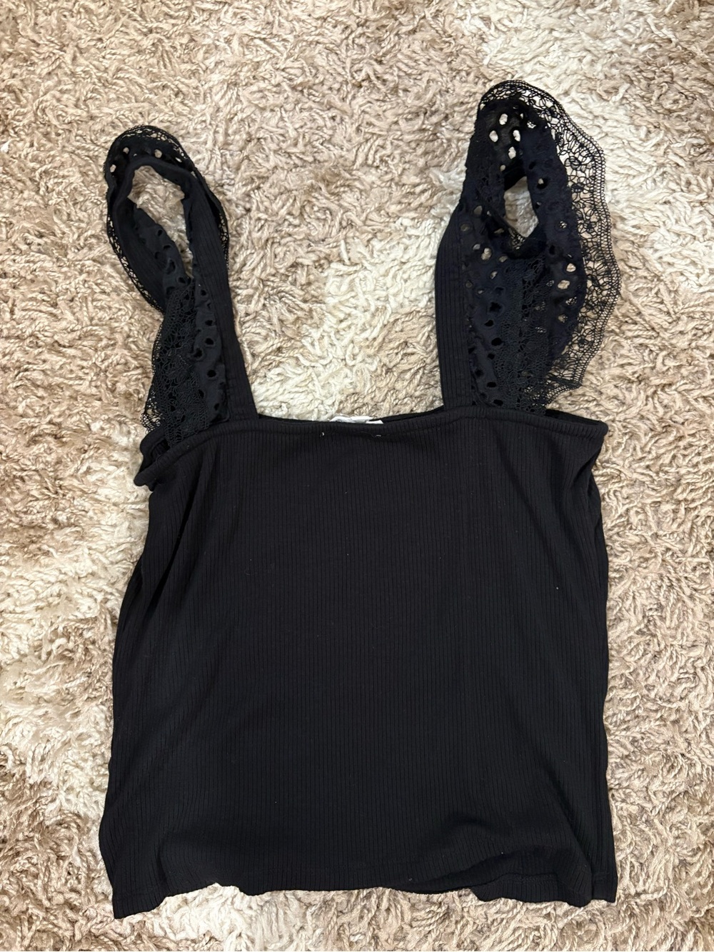 Black Lace & Ruffle Strap Ribbed Tank Top - Picture 2 of 5